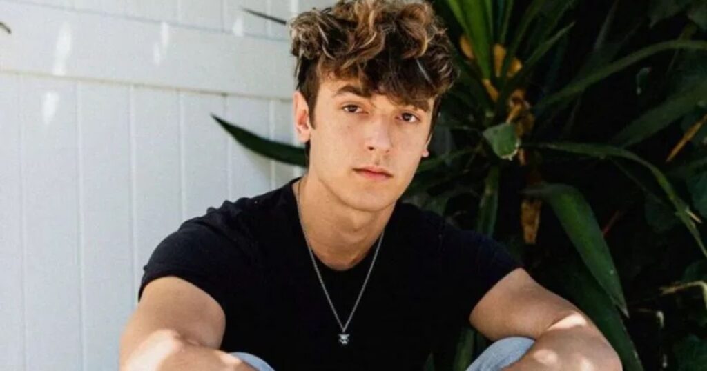 bruce hall net worth