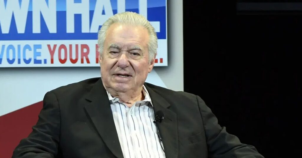 how much is david siegel worth