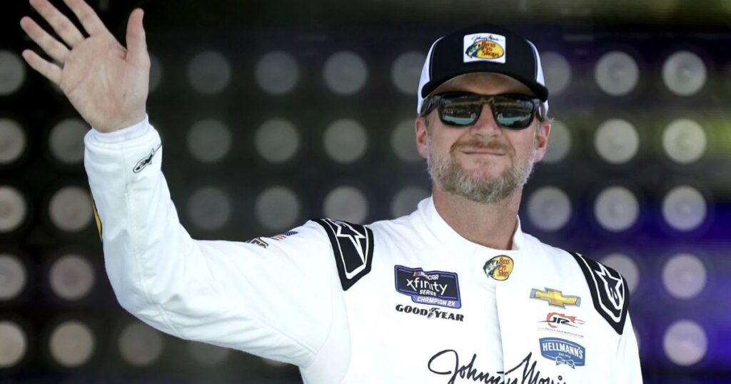 what is dale earnhardt junior's net worth