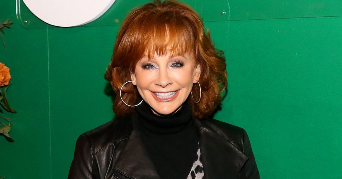Is Reba McEntire Deaf